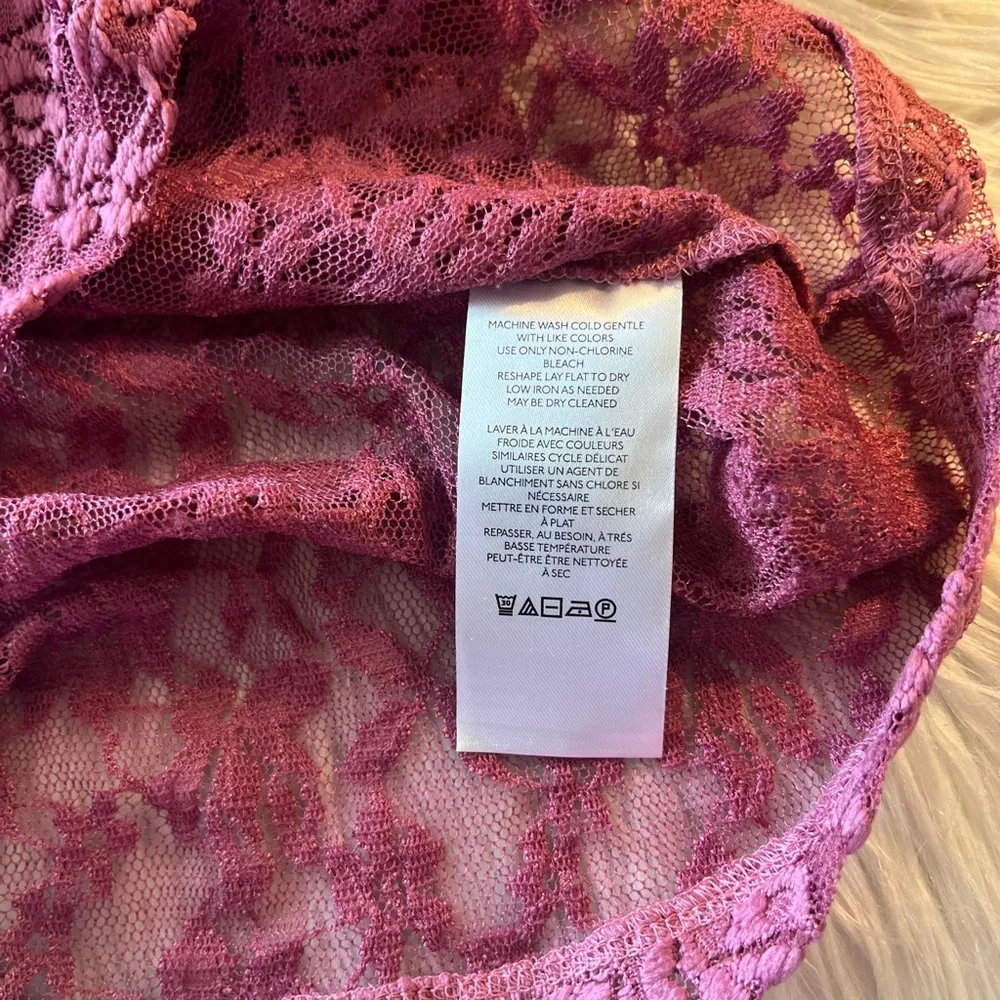 NWT’s Anthropologie sheer Lace Women's Top